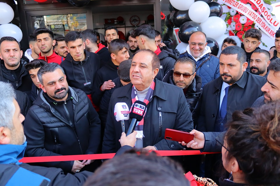 Vanspor Store mağazası açıldı! - Kare 9