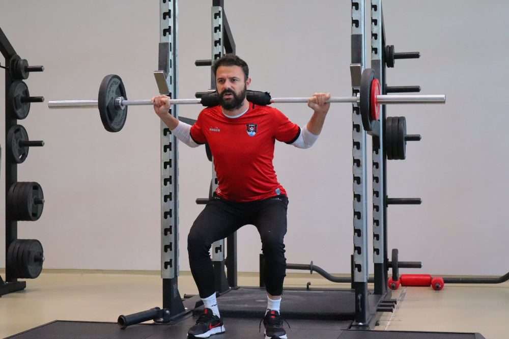 Vanspor, Antalya kampında güç depoluyor - Kare 10