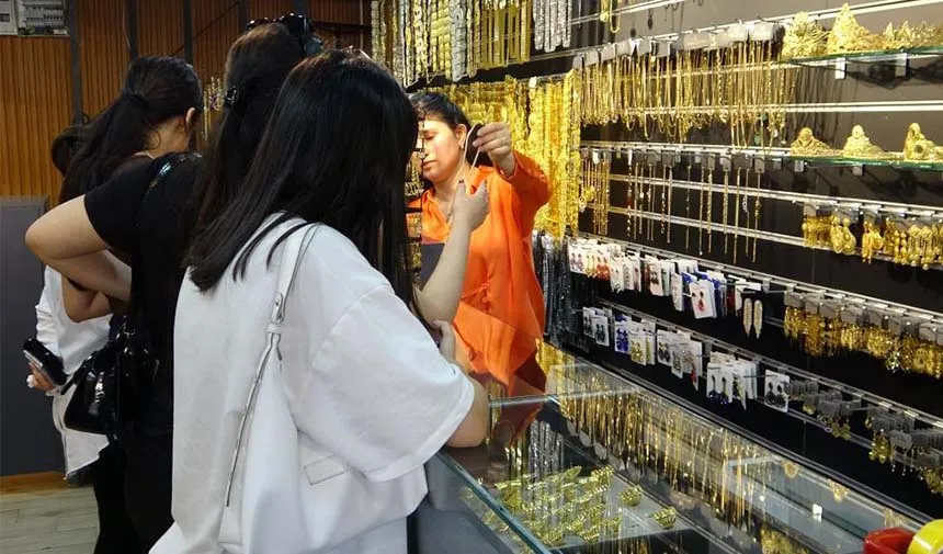 Altın fiyatlarının yükselişi Van'da imitasyona ilgiyi arttırdı!