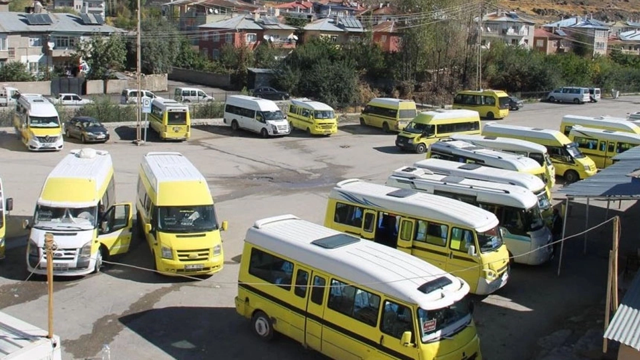 Van'da Toplu Ulaşıma Zam Geldi