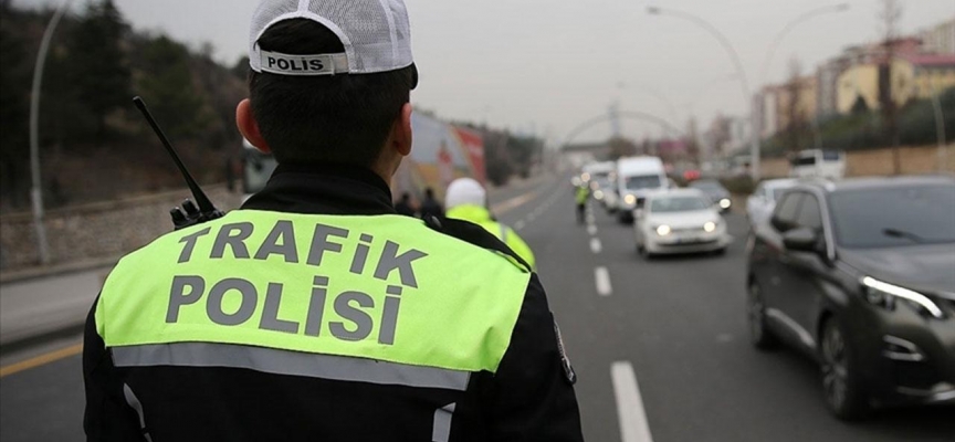 Van'da 89 araç trafikten men edildi