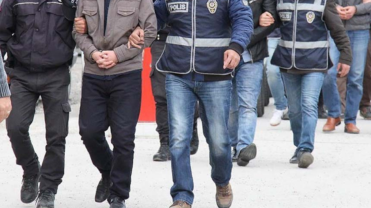 Van'da 10 kişi tutuklandı