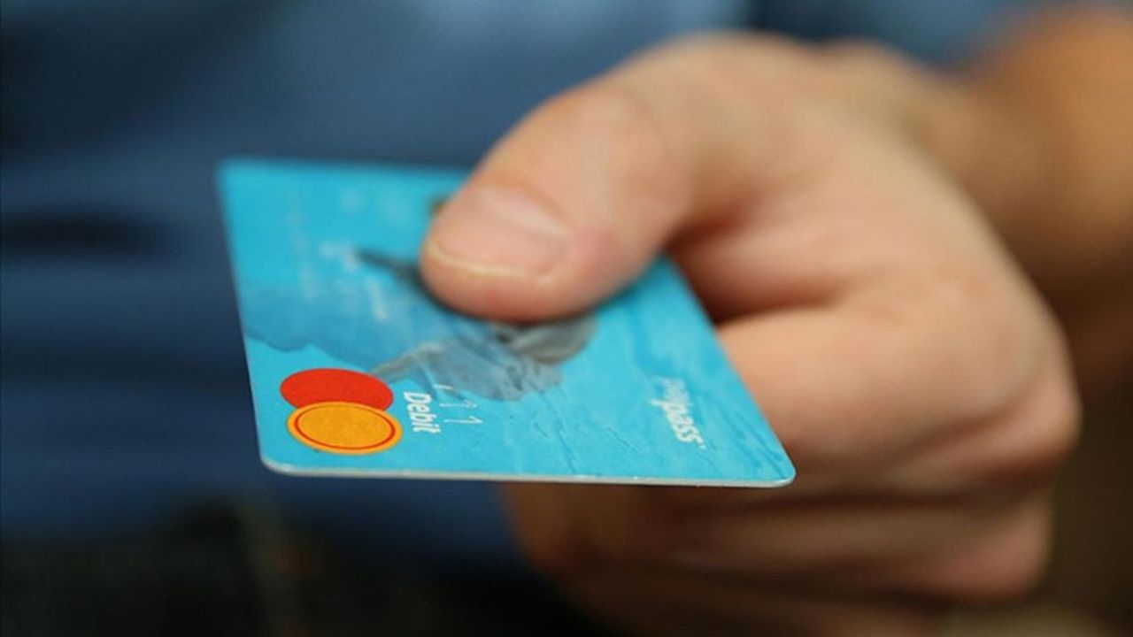 Banka kartlarında yeni dönem bugün başladı! Resmi Gazete'de yayımlandı