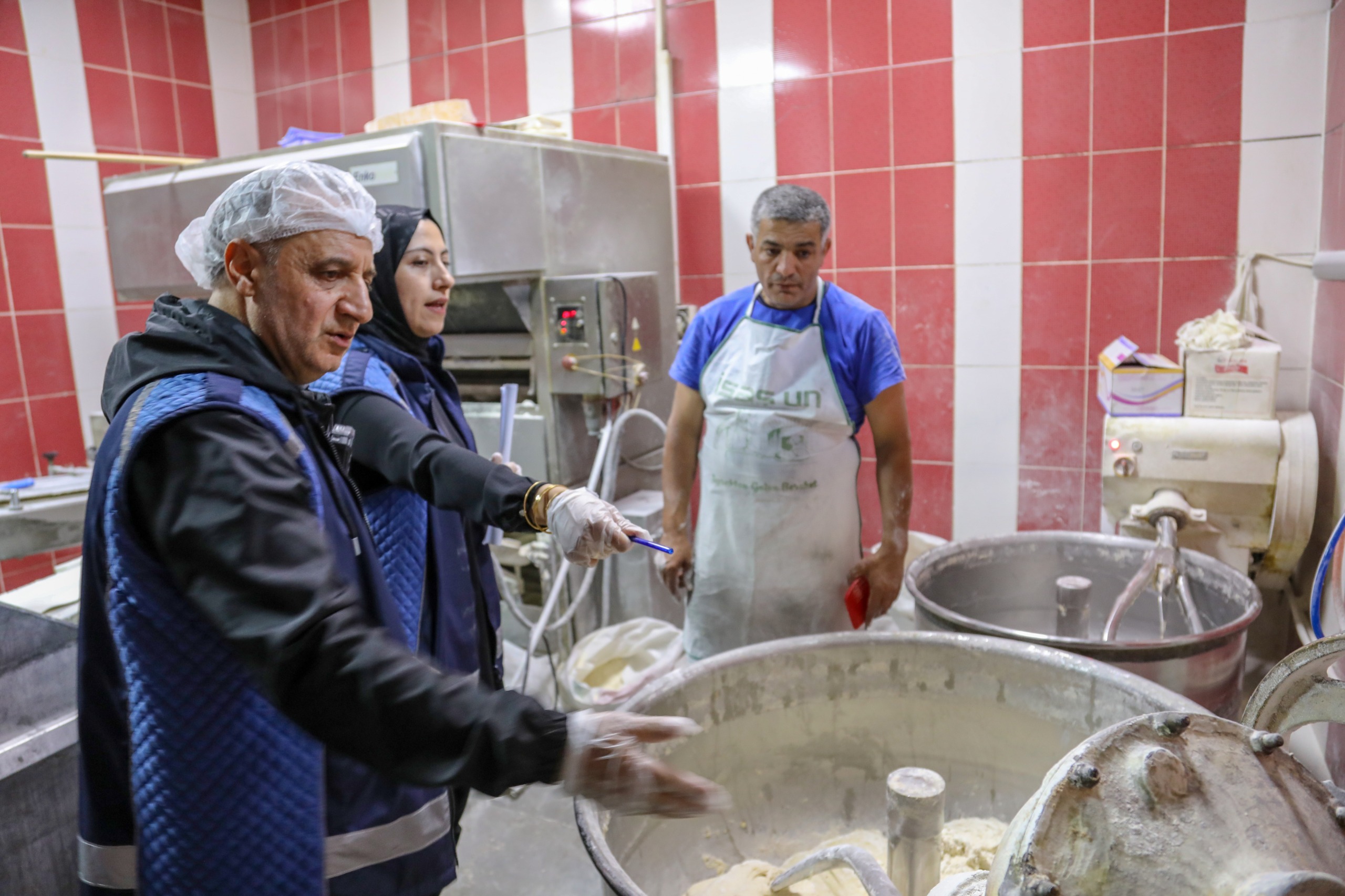 Van'da fırın ve tandır evleri denetlendi - Kare 8