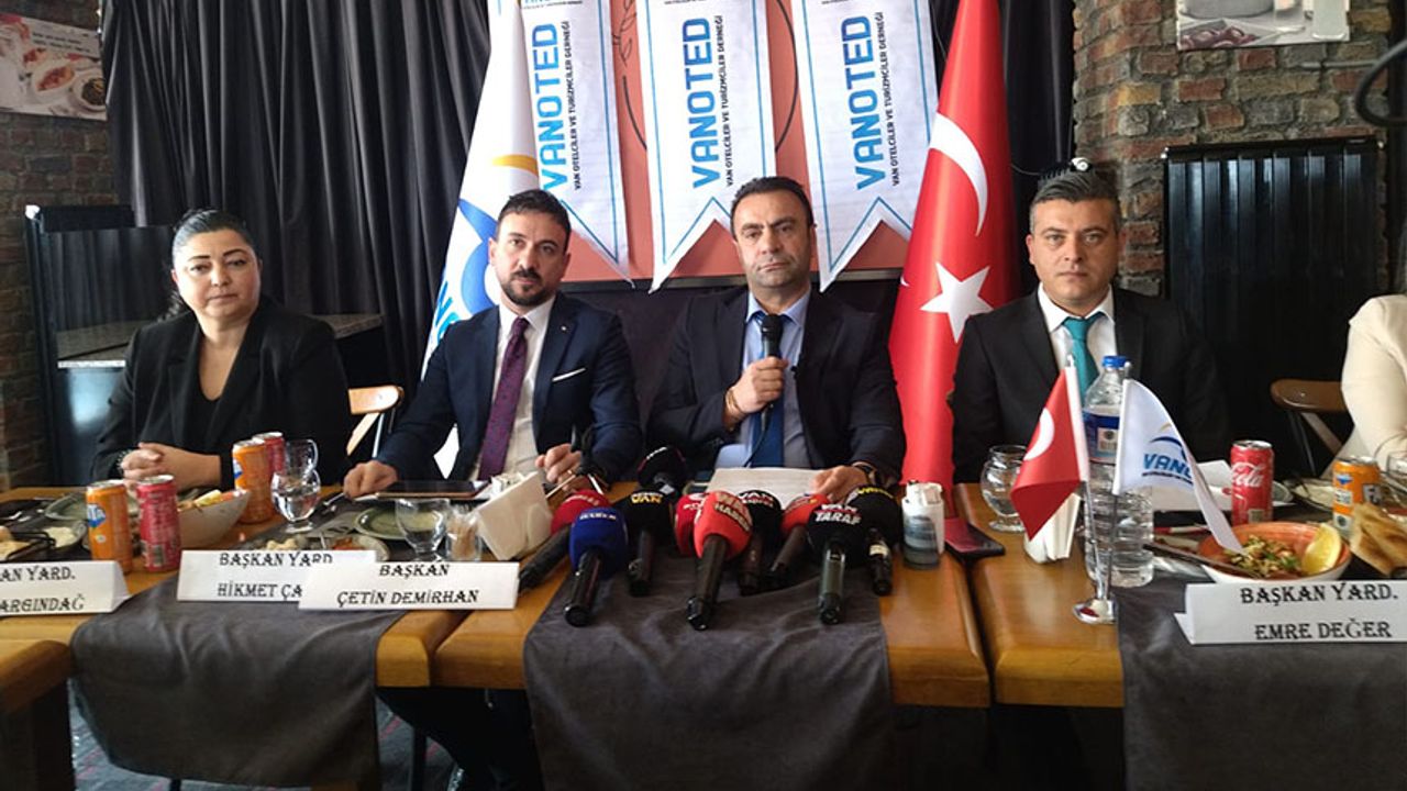 Van Otelciler ve Turizmciler Derneği’nde yeni dönem