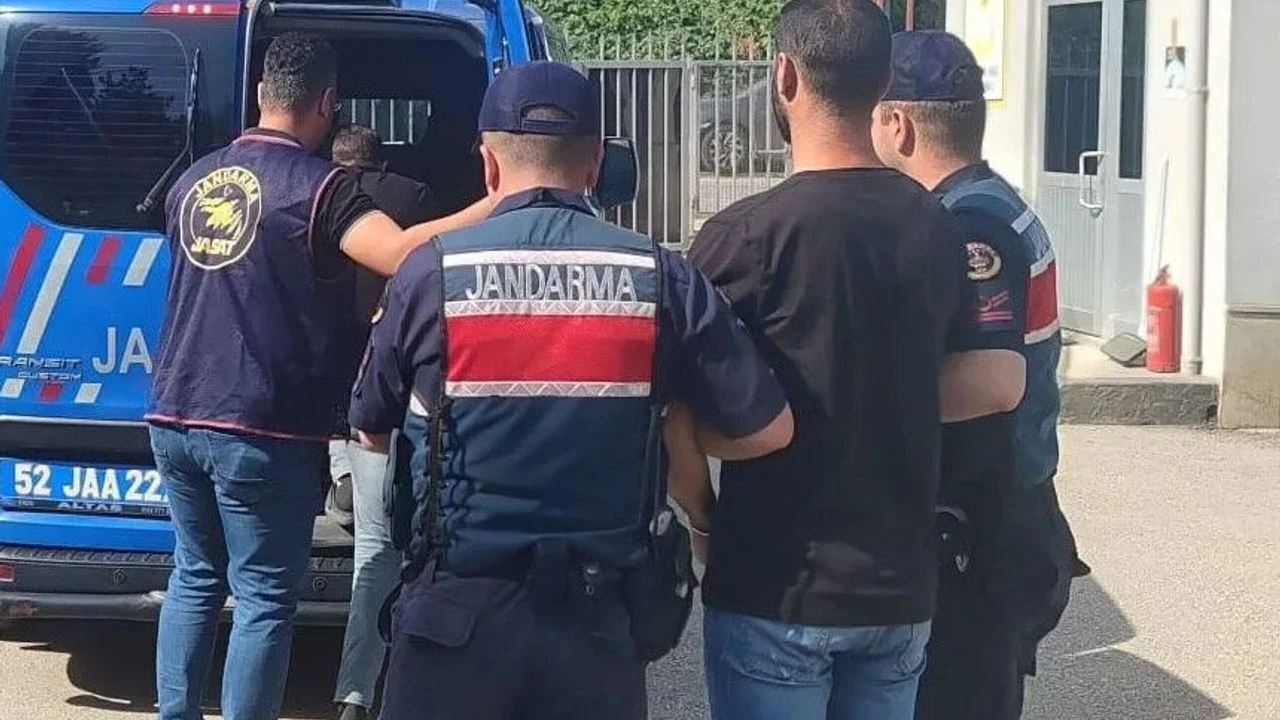 Van’da 5 kişi tutuklandı