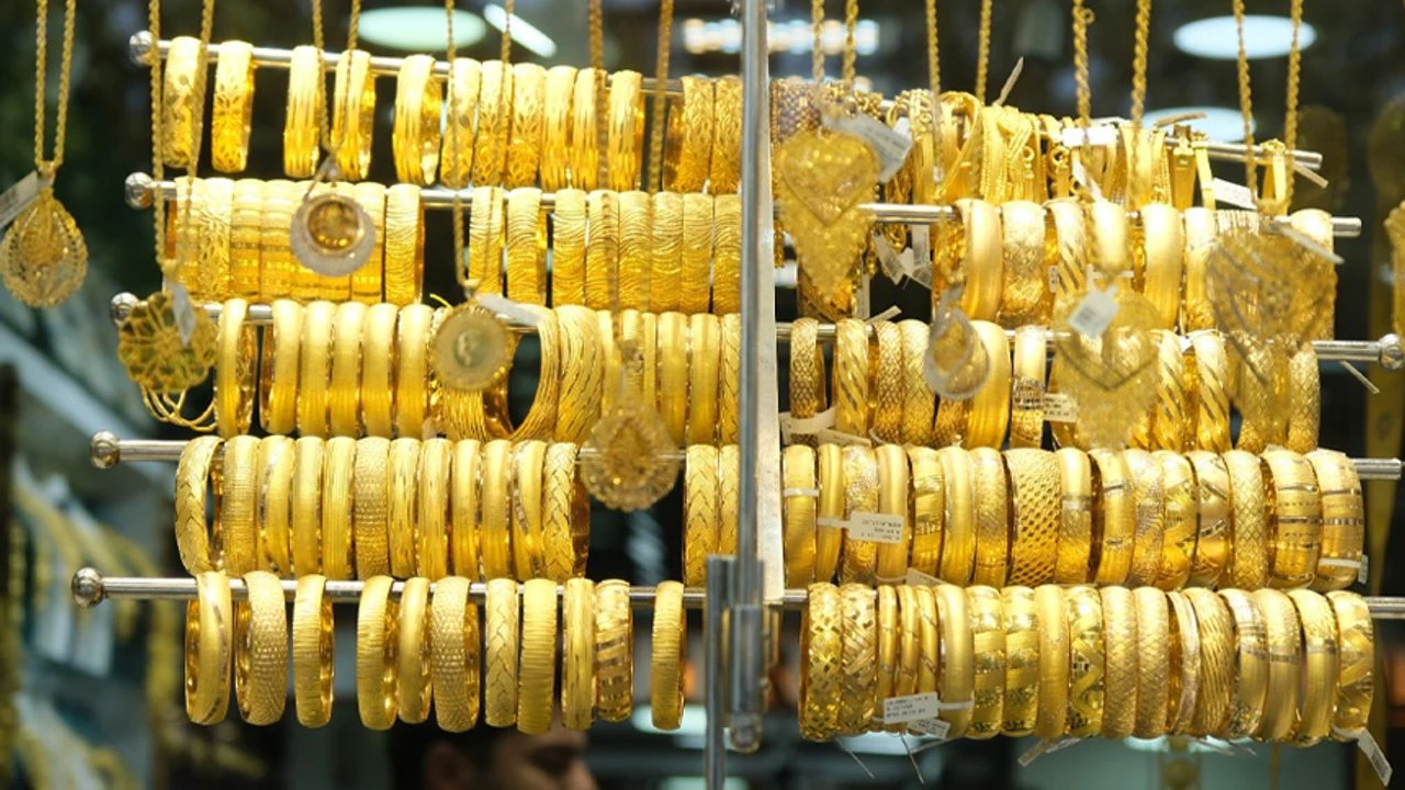 Van’da kuyumcu sektöründe hareketlilik yaşanıyor