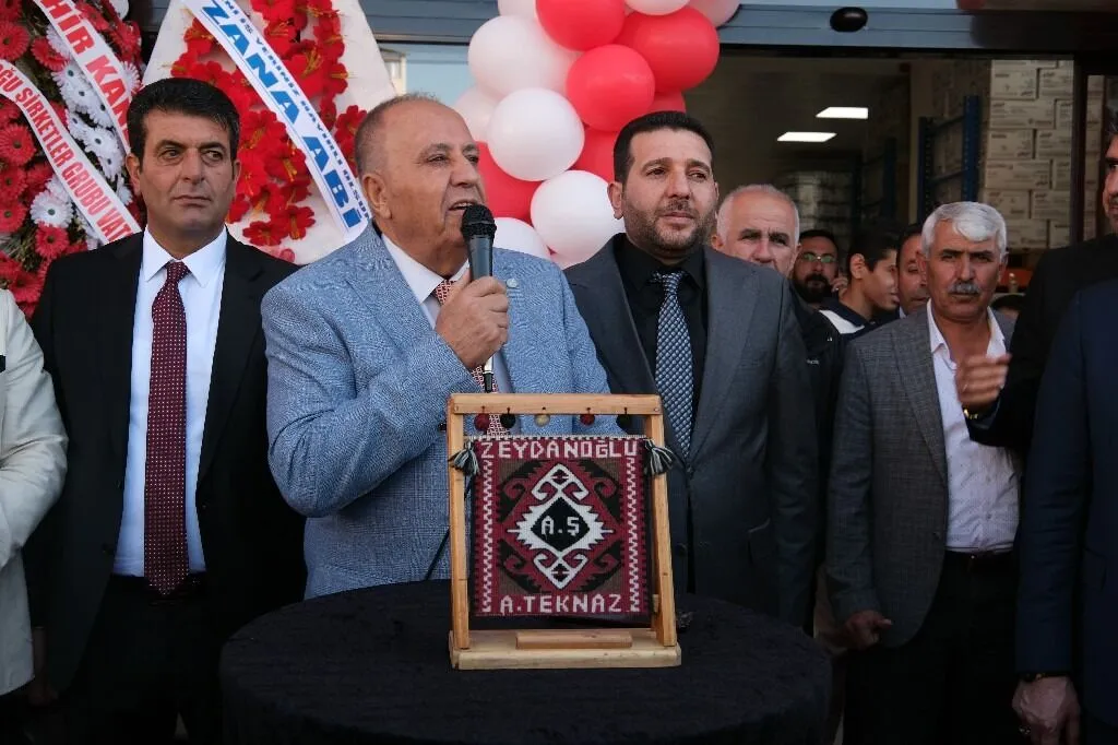 Van’da yeni bir iş yerinin açılışı yapıldı