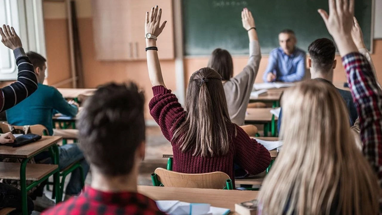 MEB'den liseler için 3+1 modeli! 4+4+4 değişiyor