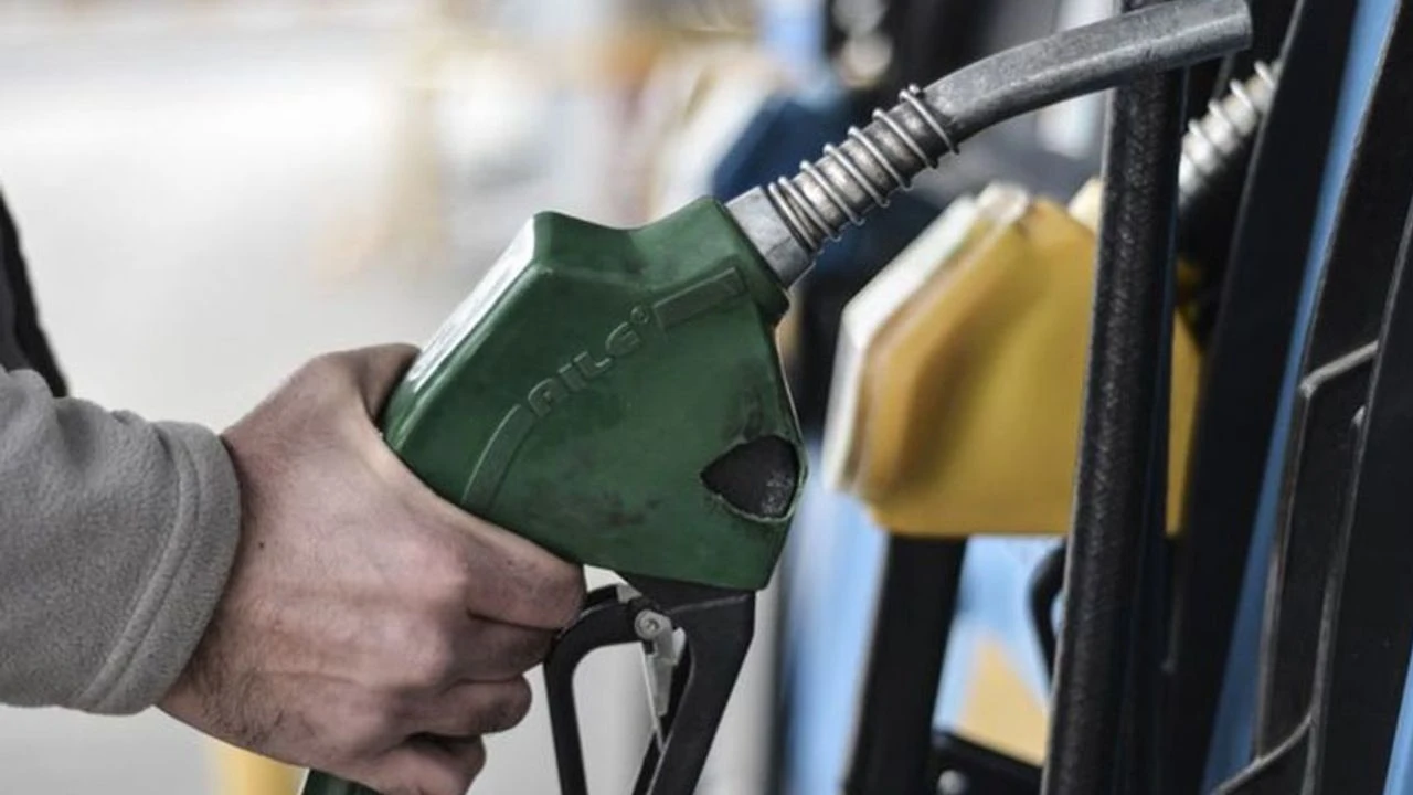 Benzin ve motorine indirim geliyor