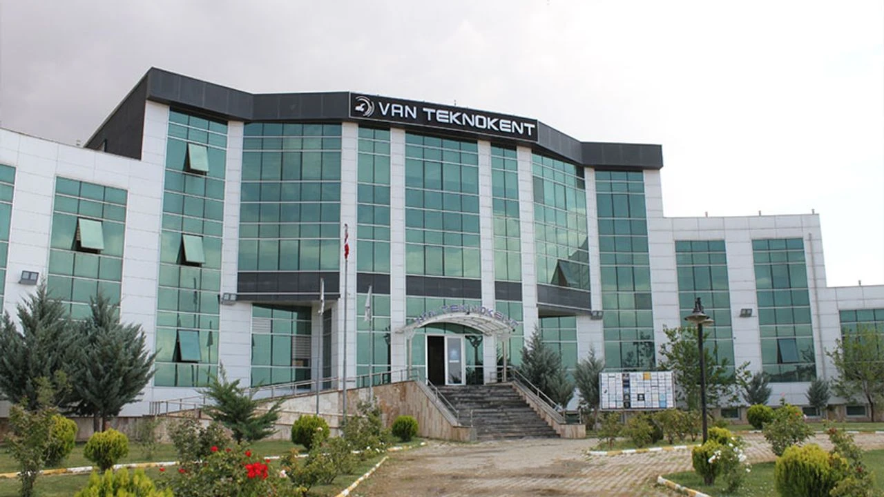 Van Teknokent Türkiye genelinde ilk 20’de yer aldı!