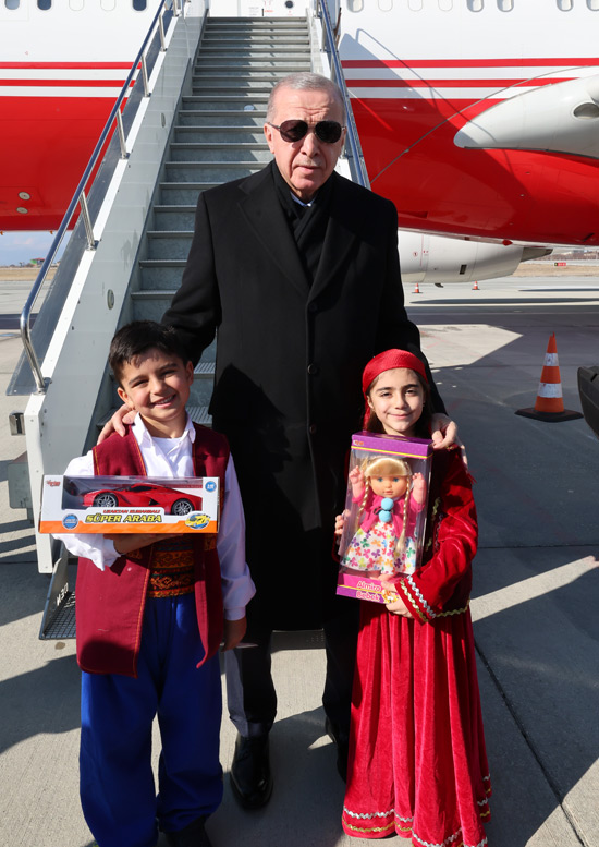 Cumhurbaşkanı Erdoğan Van'da - Kare 13