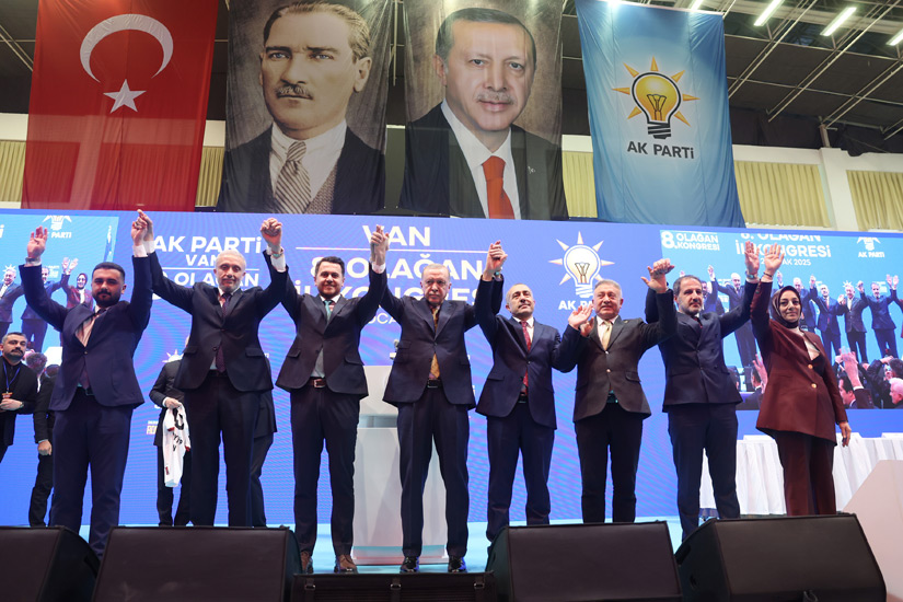 Cumhurbaşkanı Erdoğan Van'da - Kare 2