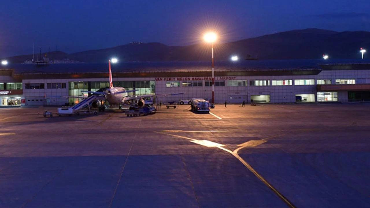 Van’ın uçuş trafiği arttı