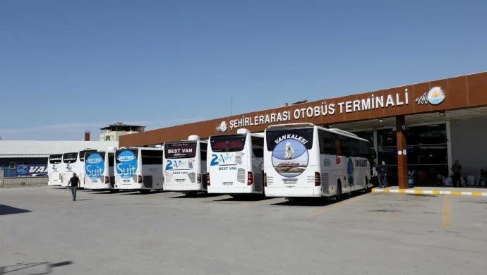 Van’da Şehirlerarası Otobüs Biletlerine Bayram Öncesi Zam Geldi