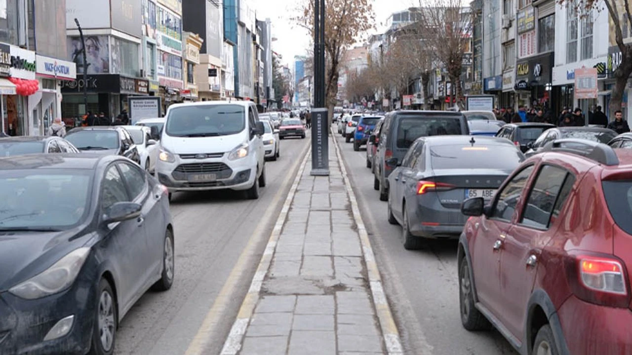 Van’da Motorlu Taşıt Sayısı Yükselişte!