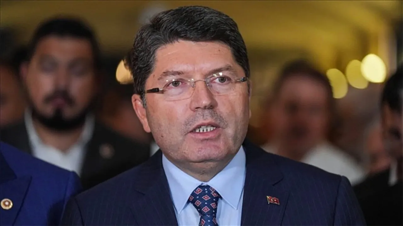 Adalet Bakanı Yılmaz Tunç'un Van Ziyaretinin Programı Belli Oldu