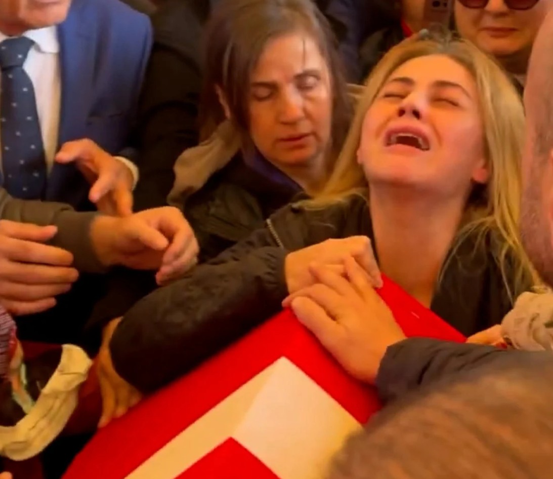 Volkan Konak’a Son Veda: Eşinin Feryadı Yürekleri Dağladı