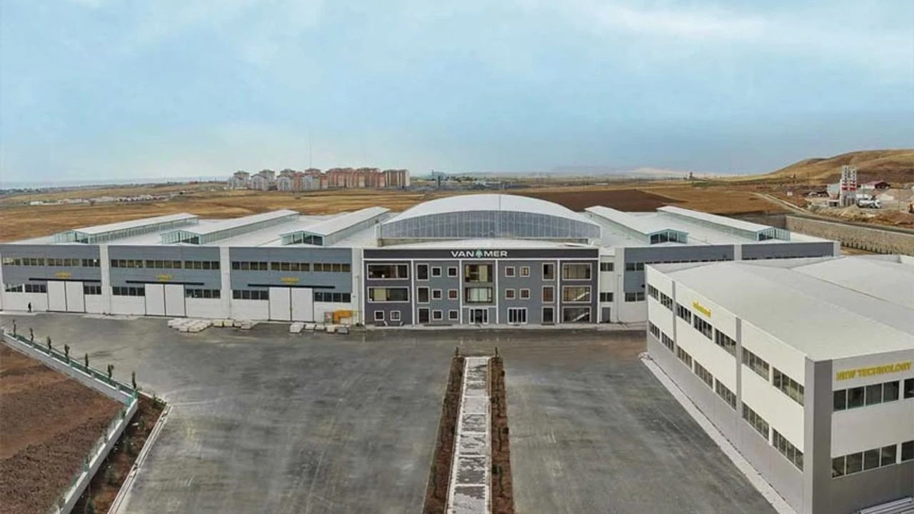 Van’ın Dev Fabrikası Yeniden Açılıyor!