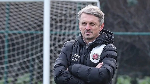 Eyüpspor'un Yeni Hocası Orhan Ak: Kurtuluş Reçetesi Hazır mı?