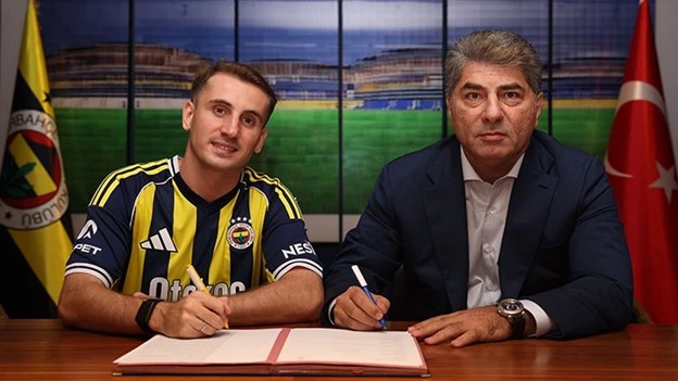 Hakan Safi'den Şampiyonluk ve Galatasaray Derbisi Çıkışı: "Mayıs'ta Sokaklara Çıkıp Kutlayacağız!"