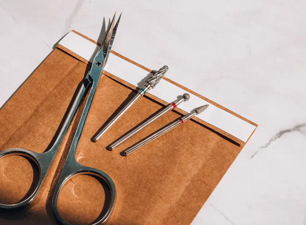 Kuru Manikür Nedir Ve Neden Tercih Edilir?