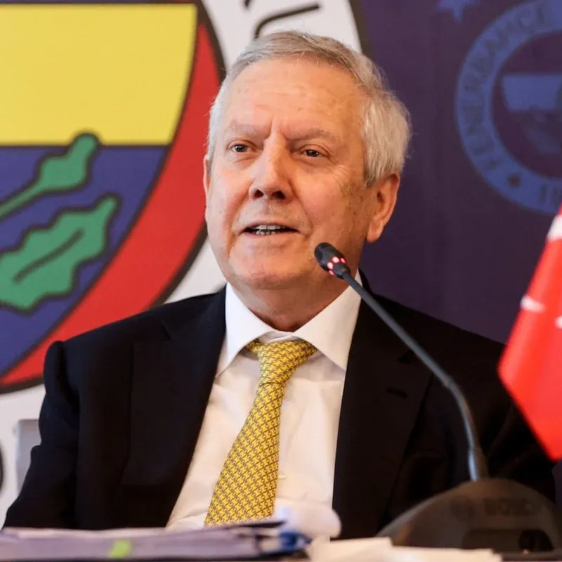 Aziz Yıldırım'dan Fenerbahçe Transferlerine Sert Eleştiri: "150 Milyon Euro Harcandı, Yazık!"