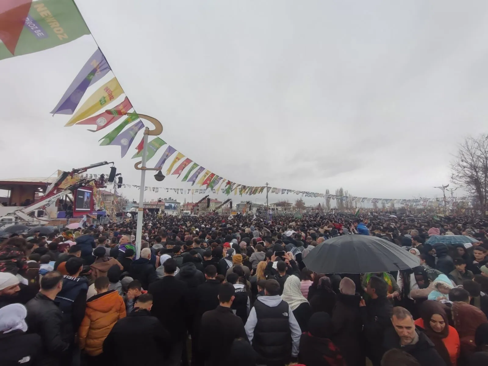 Van Nevruzundan kareler - Kare 7