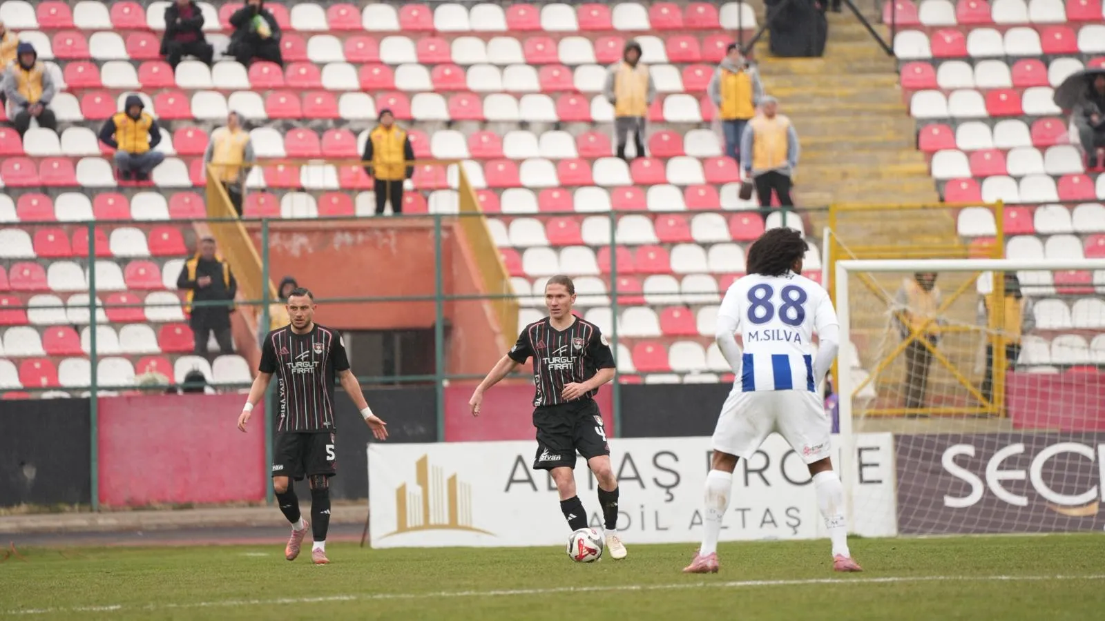 Vanspor Sarıyerspor Maç Fotoğrafları - Kare 12