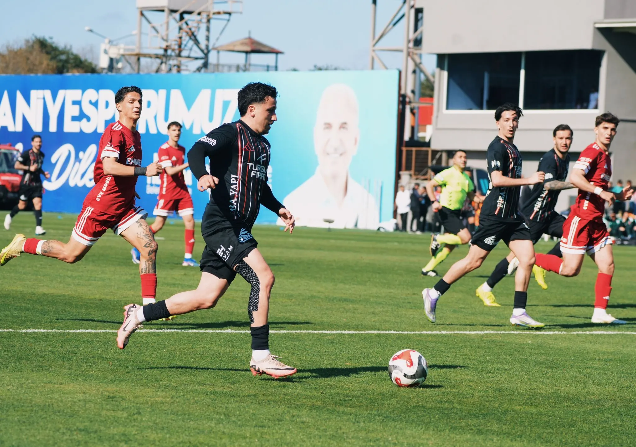 Ümraniyespor Vanspor FK Maçı Fotoğrafları